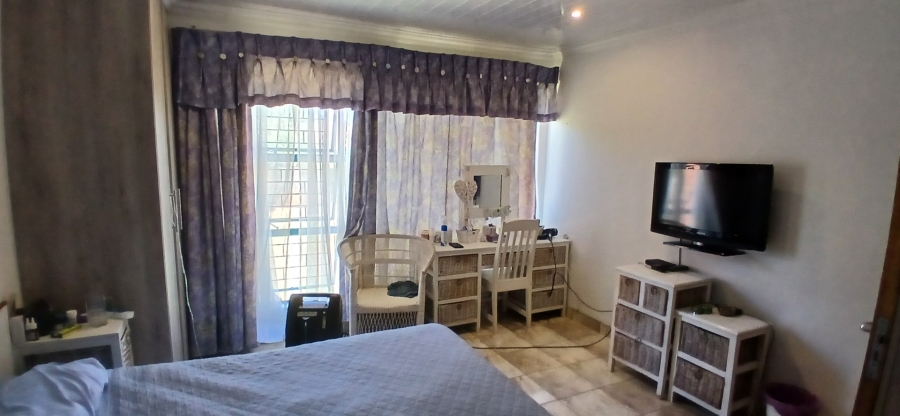 4 Bedroom Property for Sale in Universitas Free State